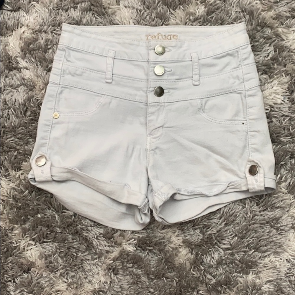 Women’s Refuge Shorts